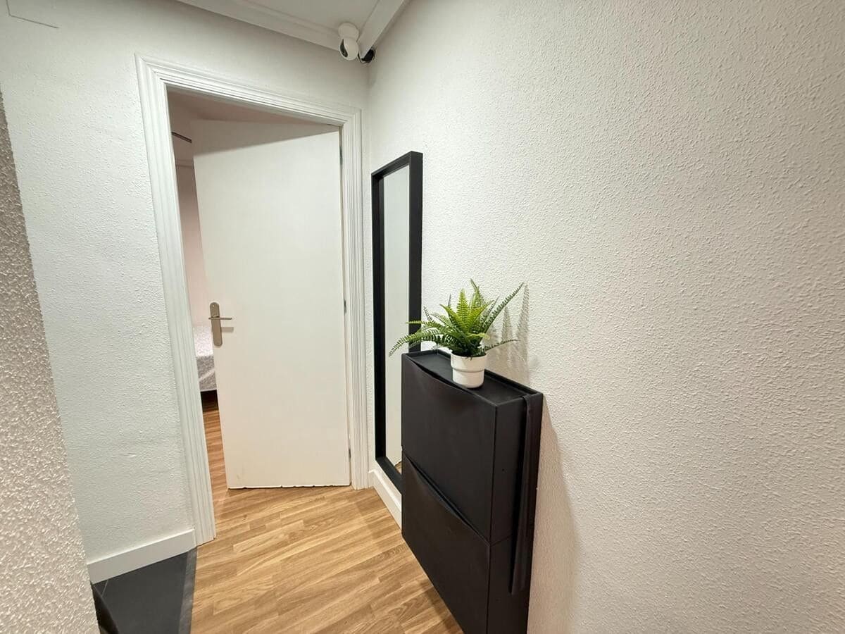 4 bedroom Apartment for sale in Torrevieja - € 175,000 (Ref: 9608287)