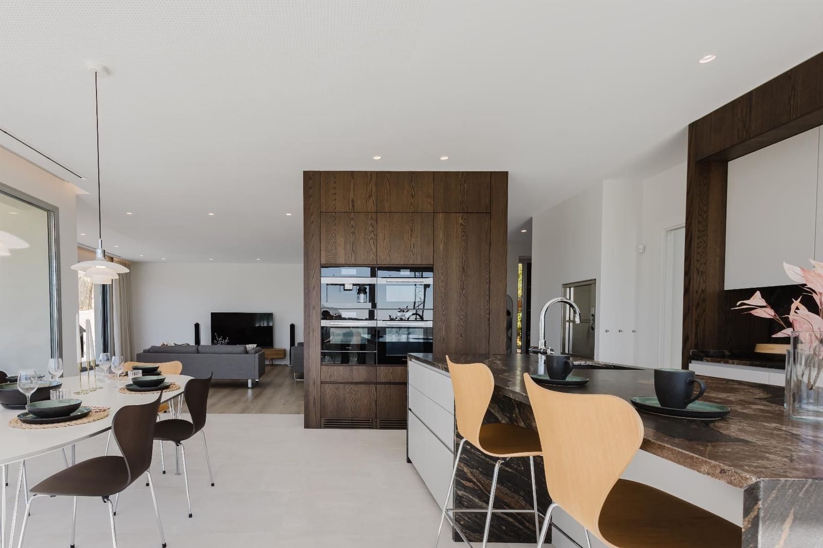 5 quarto Moradia para venda em Las Colinas Golf com garagem - 2 700 000 € (Ref: 9611434)