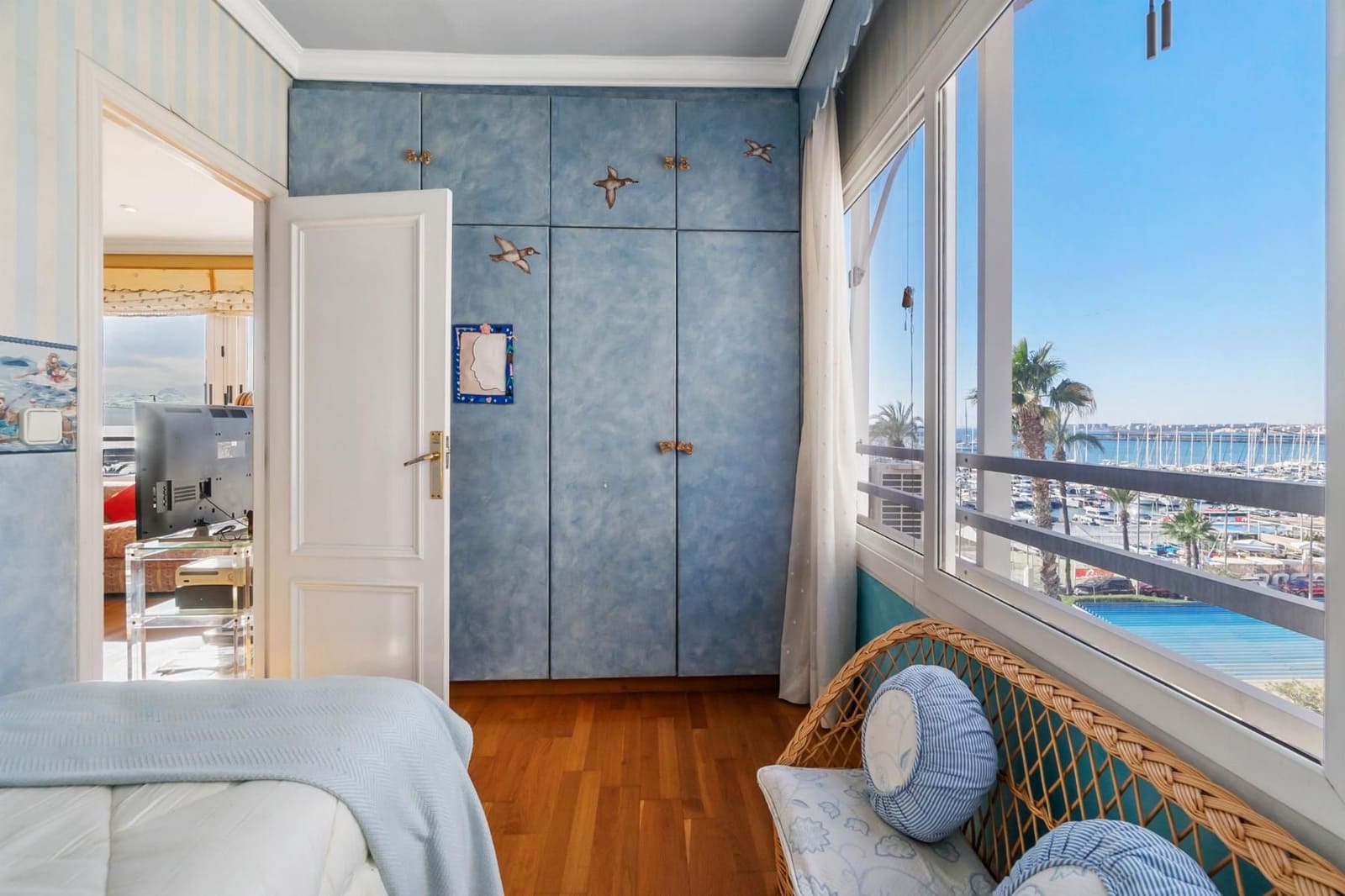 4 Zimmer Apartment zu verkaufen in Torrevieja - 499.000 € (Ref: 9611435)