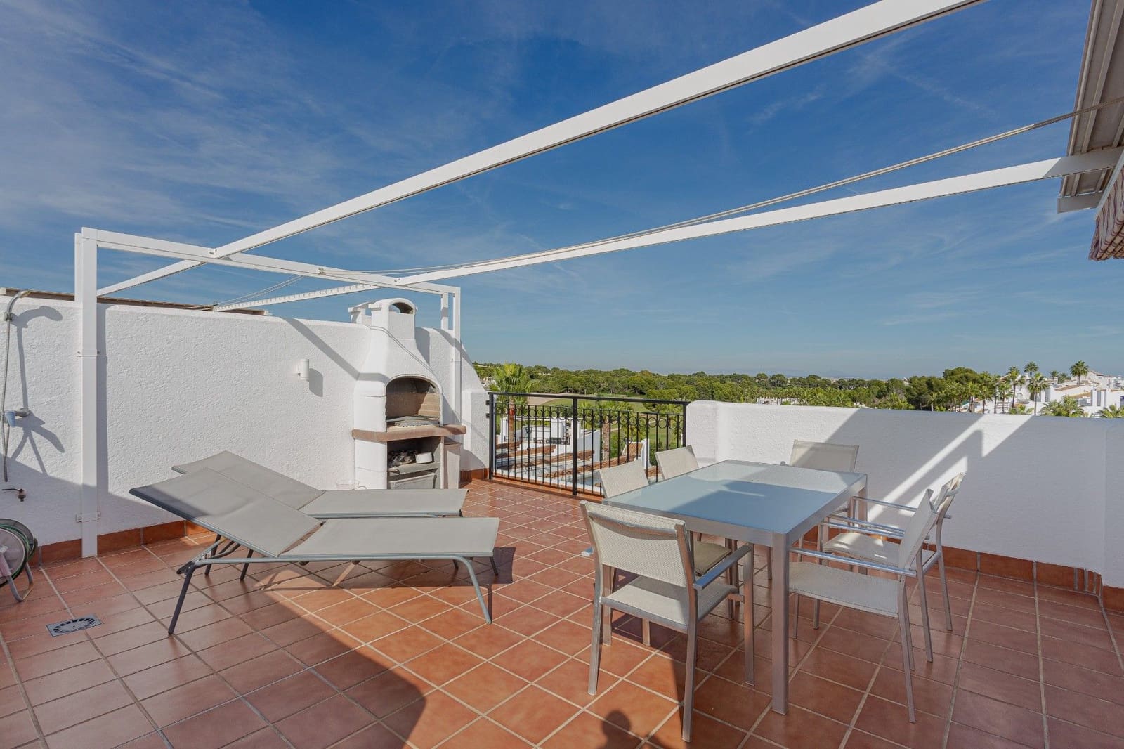 2 bedroom Apartment for sale in Orihuela Costa - € 275,000 (Ref: 9611438)