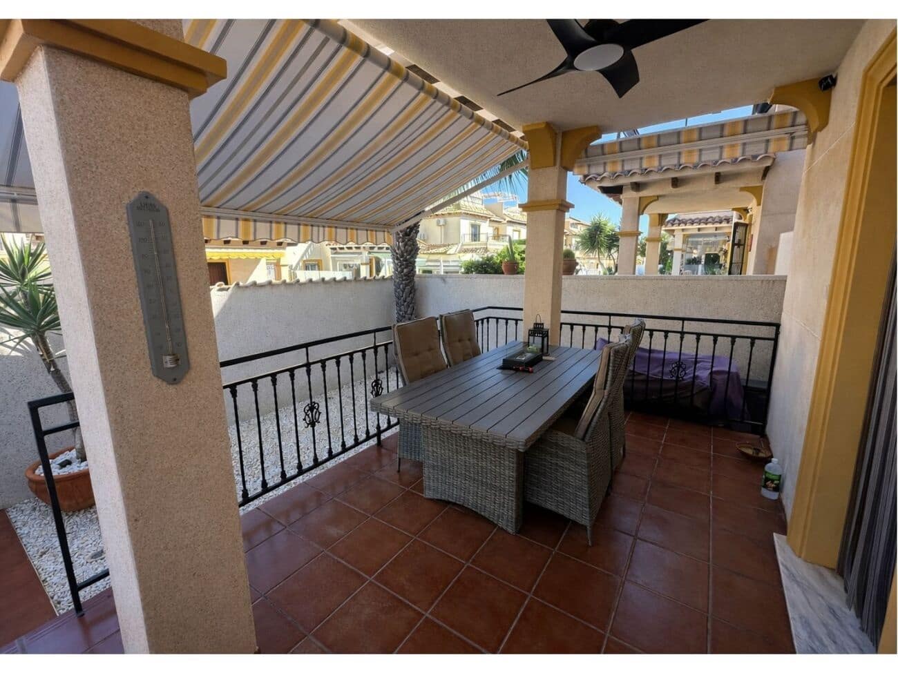 2 sovrum Lägenhet till salu i La Zenia med pool - 230 000 € (Ref: 9611446)