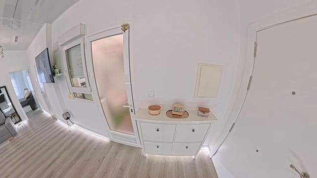 2 bedroom Apartment for sale in Torrevieja - € 179,950 (Ref: 9611447)