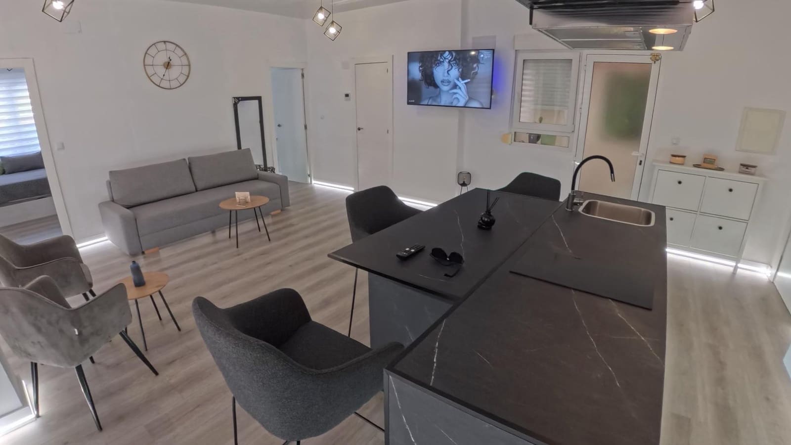 2 sovrum Lägenhet till salu i Torrevieja - 179 950 € (Ref: 9611447)