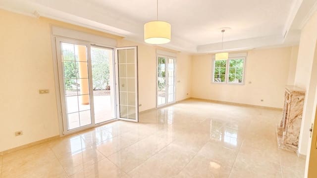 7 makuuhuone Huvila myytävänä paikassa Cabo Roig, Orihuela mukana uima-altaan - 1 700 000 € (Ref: 9611449)