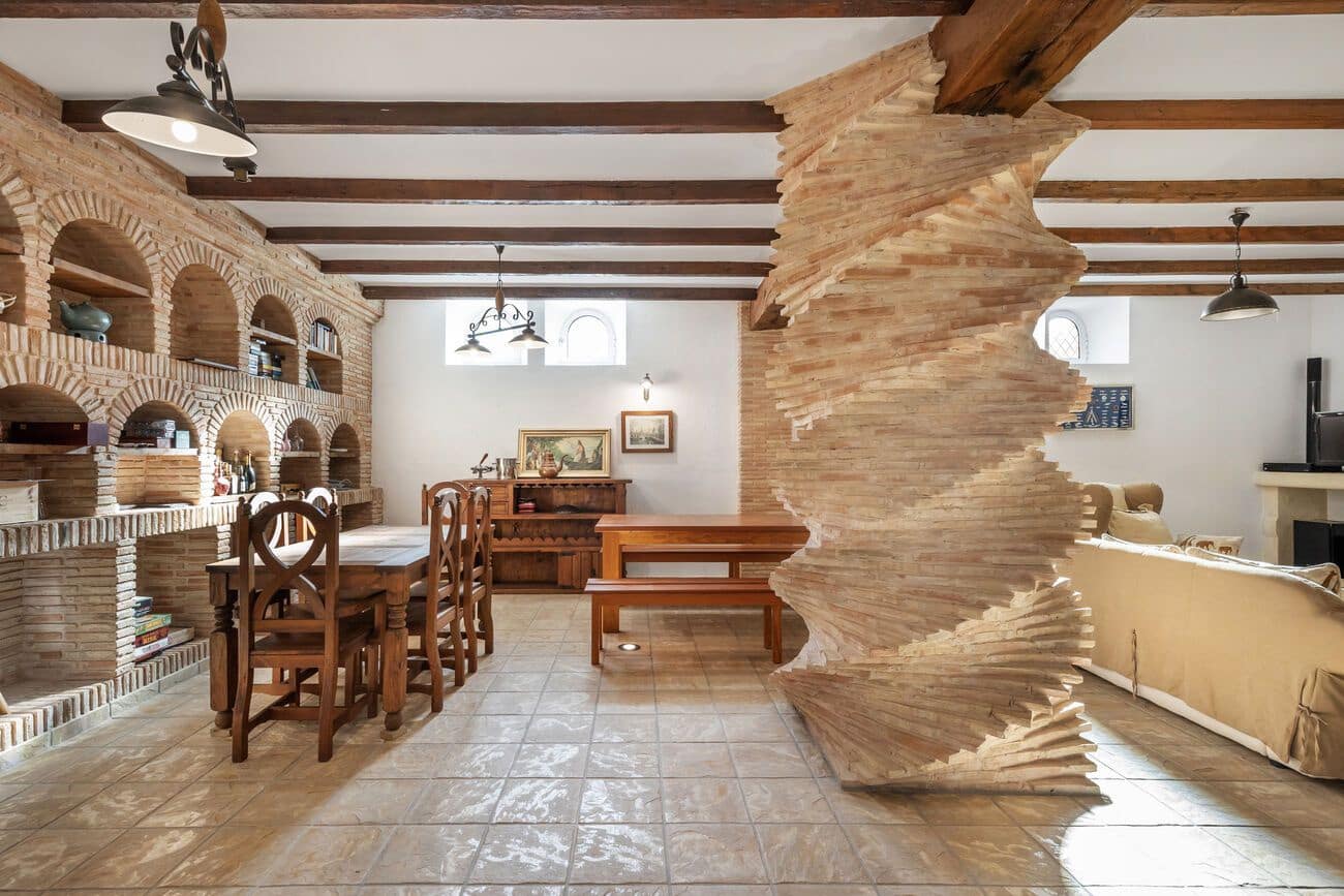 5 soveværelse Villa til salg i Torrevieja med swimmingpool - € 1.150.000 (Ref: 9611451)