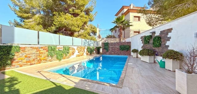 3 bedroom Villa for sale in Lomas de Campoamor - Las Ramblas, Orihuela with pool - € 475,000 (Ref: 9616094)