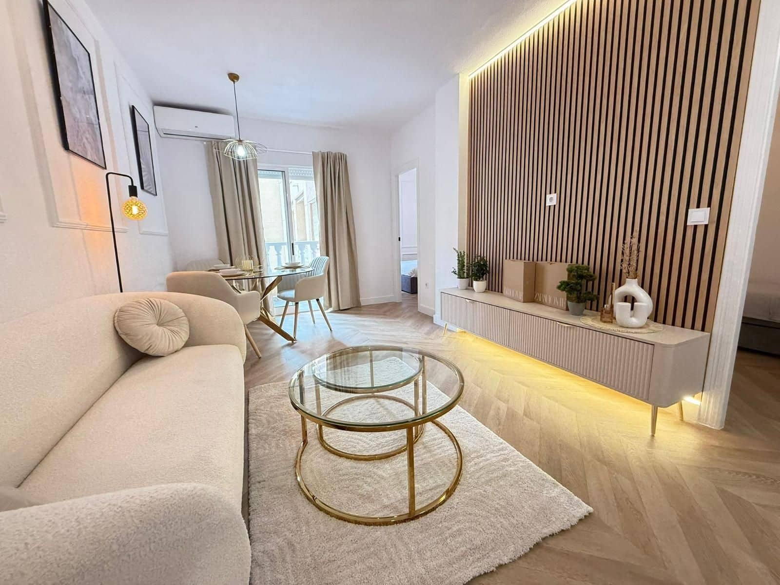 2 Zimmer Apartment zu verkaufen in Torrevieja - 172.000 € (Ref: 9616097)