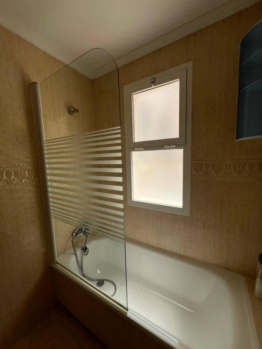 2 bedroom Apartment for sale in Pilar de la Horadada with pool - € 214,900 (Ref: 9616098)