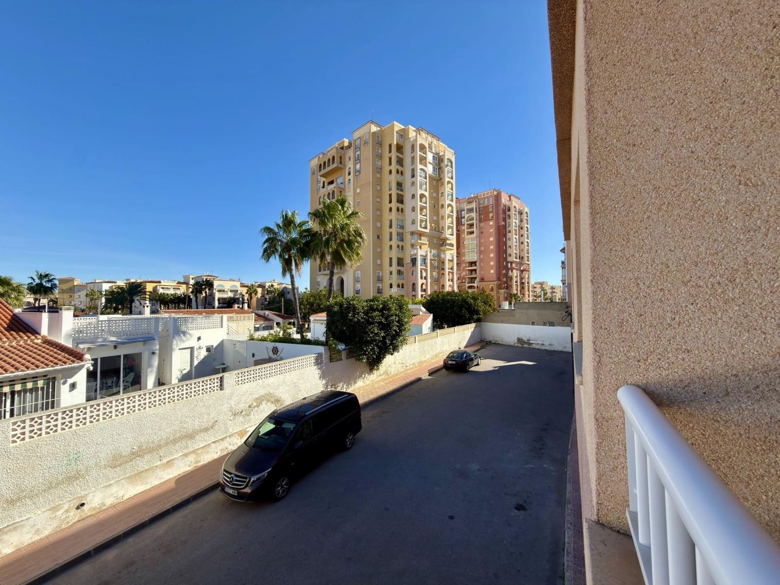 3 soveværelse Lejlighed til salg i Torrevieja - € 180.000 (Ref: 9616099)