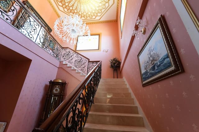 8 sovrum Villa till salu i Campoamor, Orihuela med pool - 1 399 000 € (Ref: 9616100)