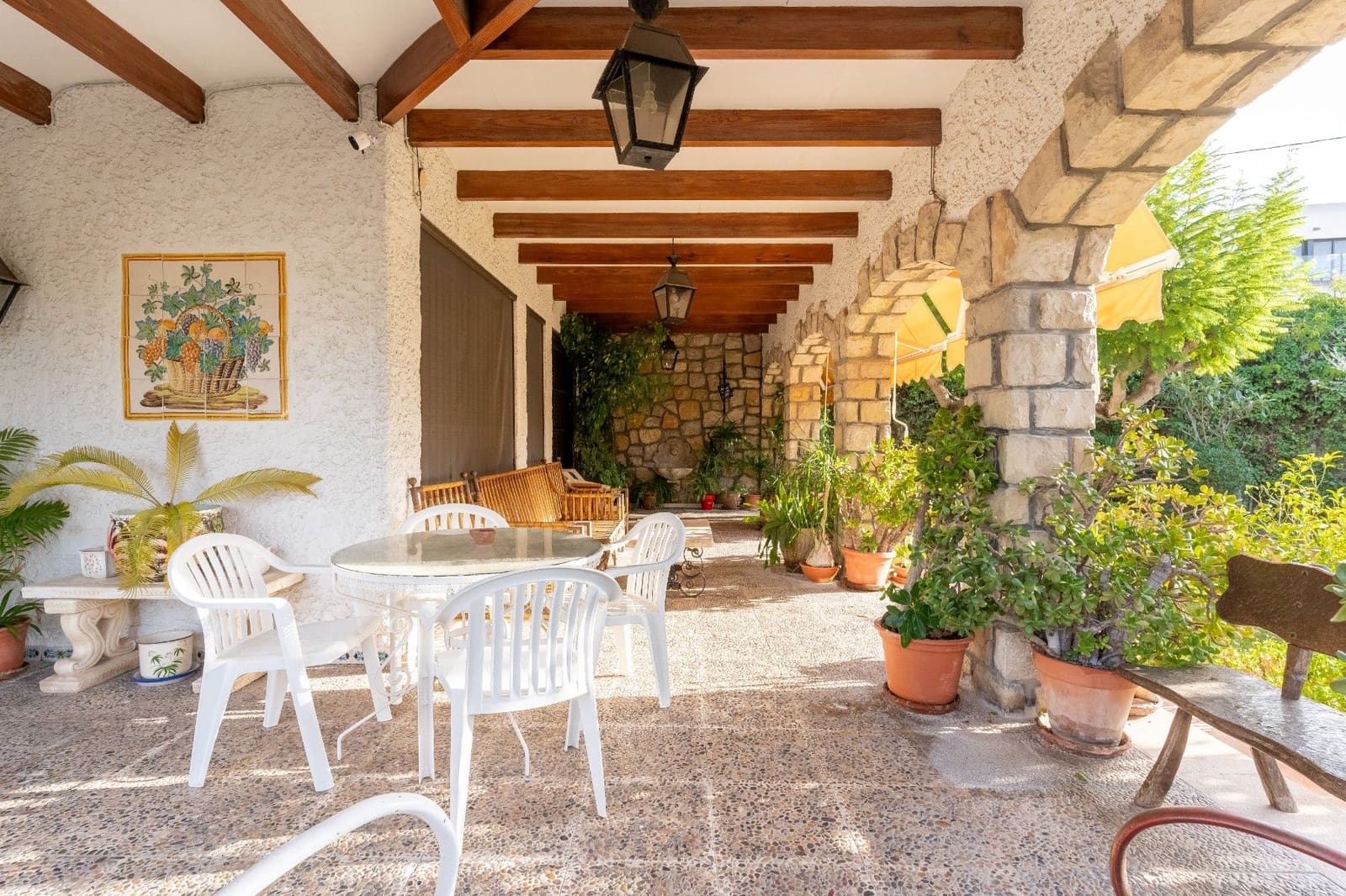 8 slaapkamer Villa te koop in Alicante stad met zwembad - € 1.600.000 (Ref: 9616103)