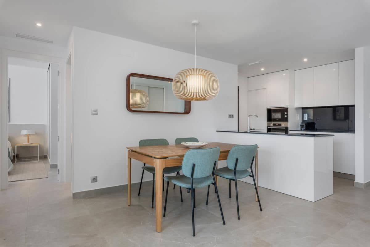 2 soveværelse Lejlighed til salg i Orihuela Costa med swimmingpool - € 339.000 (Ref: 9619534)