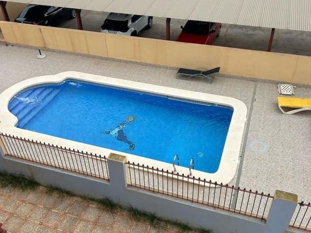 2 sovrum Lägenhet till salu i Torrevieja - 165 000 € (Ref: 9619537)