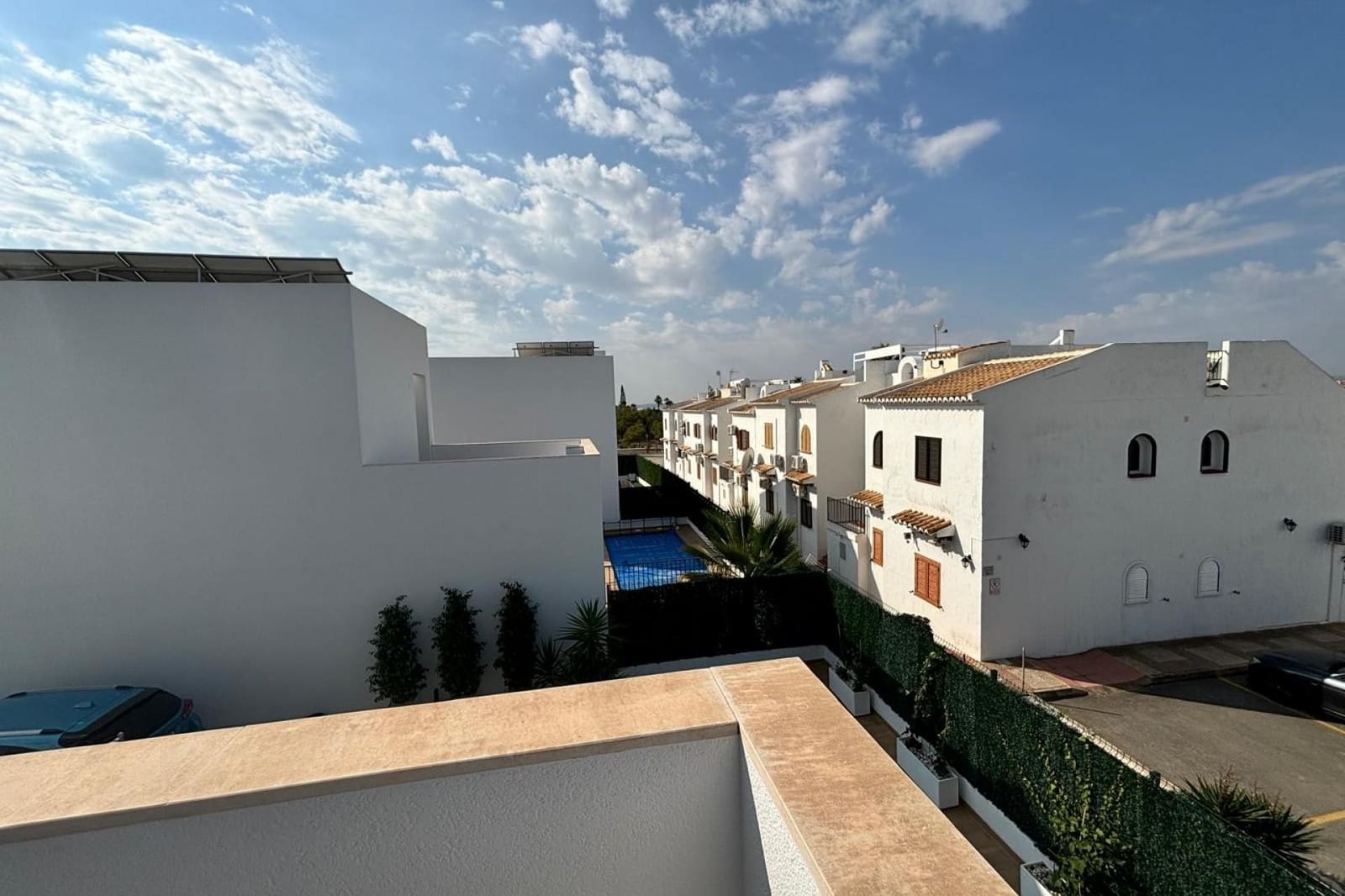 3 slaapkamer Villa te koop in Pueblo Bravo met zwembad - € 529.000 (Ref: 9619562)