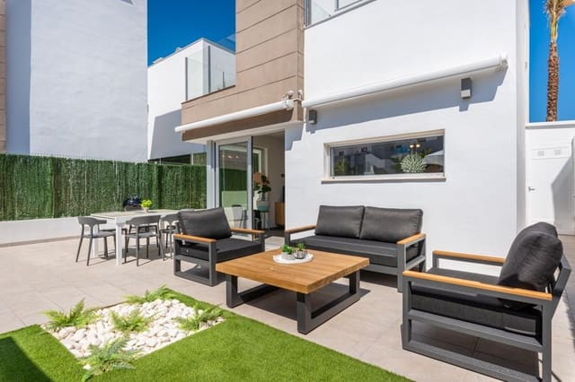 3 sovrum Villa till salu i El Raso, Guardamar del Segura med pool - 445 000 € (Ref: 9619564)