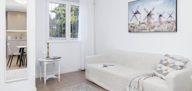 3 slaapkamer Rijtjeshuis te koop in La Zenia, Orihuela - € 328.000 (Ref: 9621841)