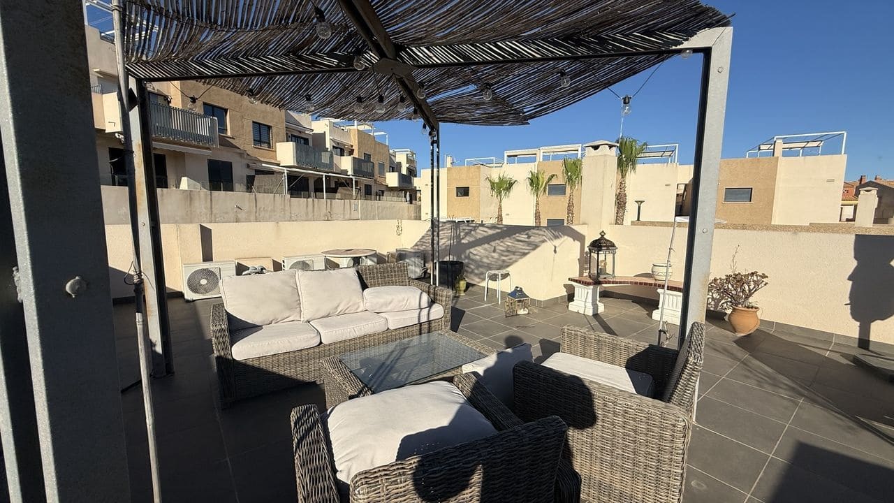 3 bedroom Villa for sale in La Zenia - € 499,999 (Ref: 9621846)