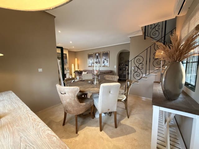 3 soverom Villa til salgs i Lomas de Cabo Roig - Los Dolses, Orihuela med svømmebasseng - € 400 000 (Ref: 9621849)