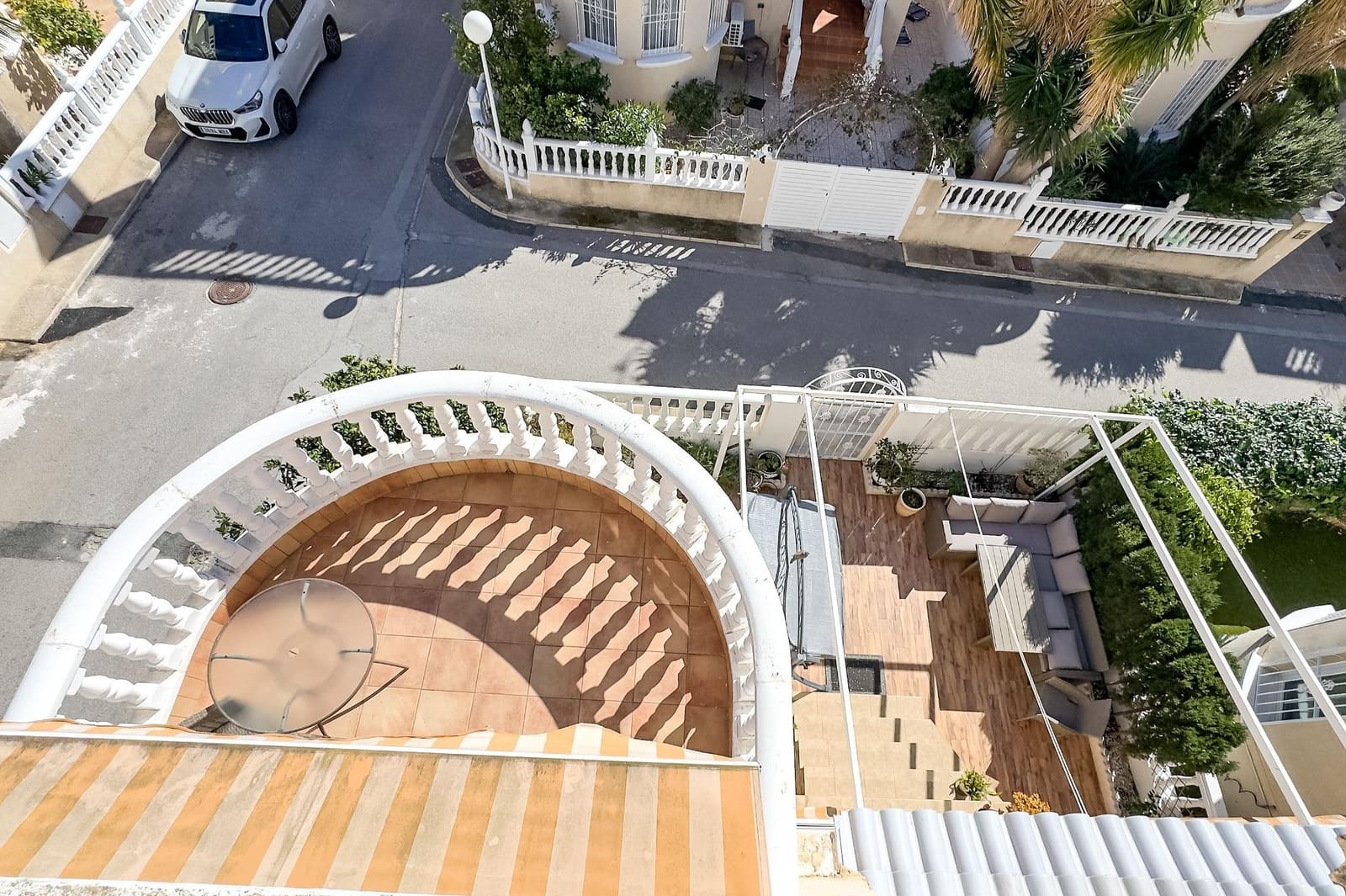 4 bedroom Villa for sale in La Florida with pool - € 339,990 (Ref: 9621851)