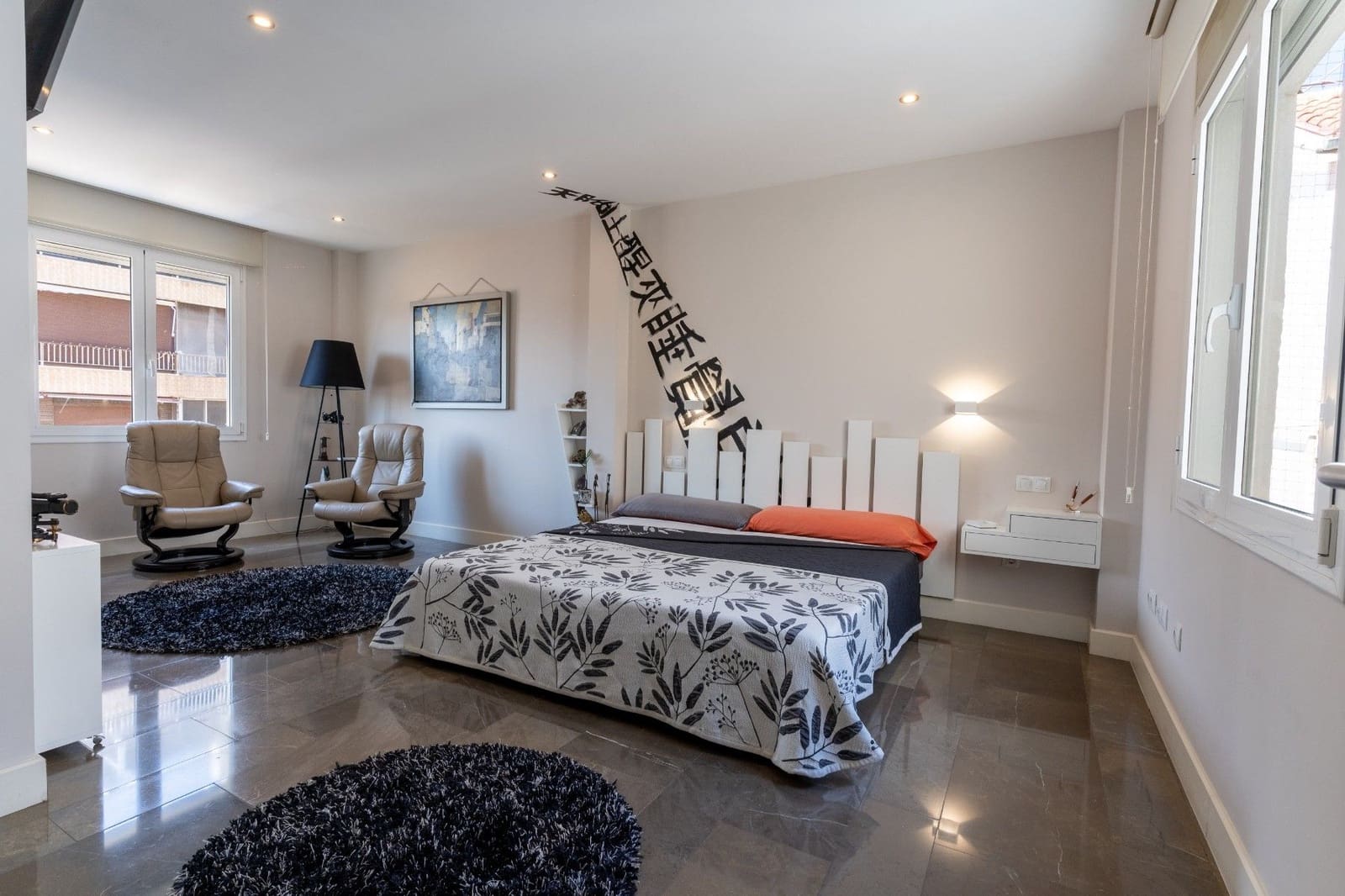 3 bedroom Penthouse for sale in Alicante / Alacant city - € 1,350,000 (Ref: 9621852)