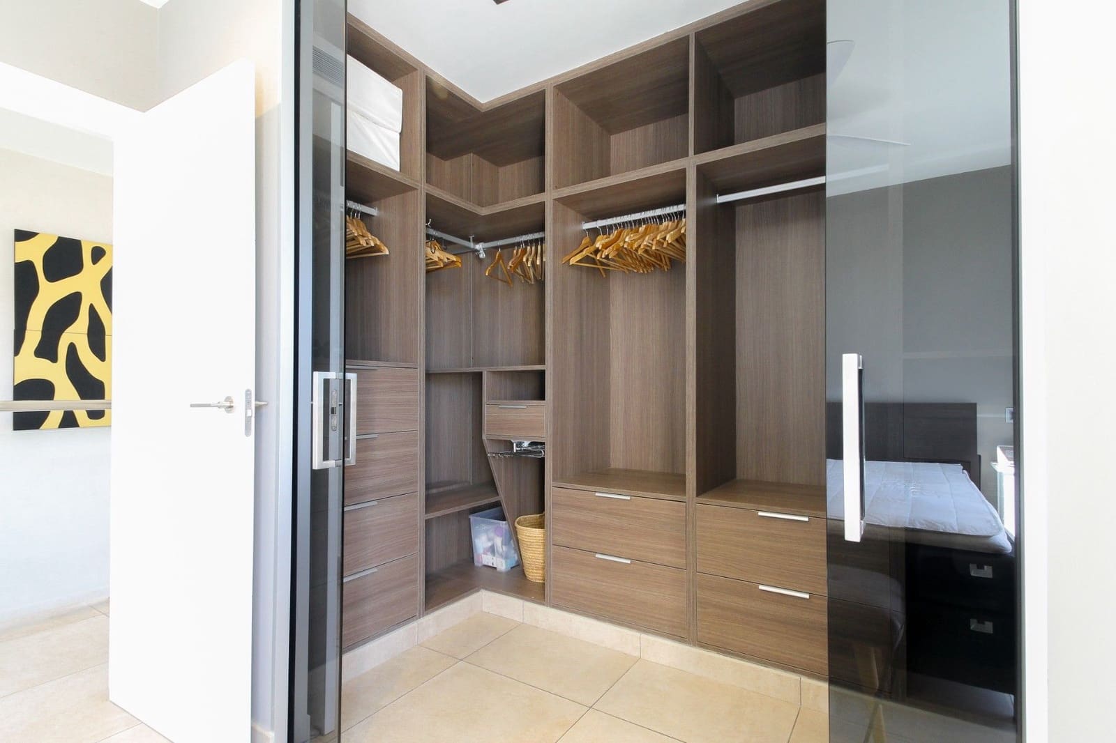 4 soveværelse Villa til salg i Torrevieja med swimmingpool - € 1.075.000 (Ref: 9621860)