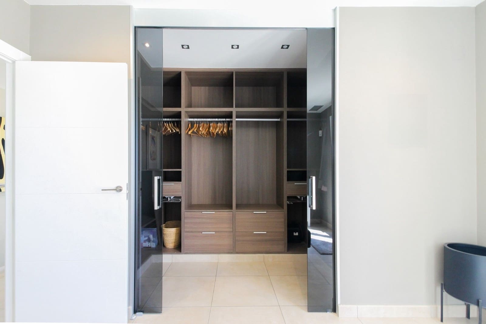 4 soveværelse Villa til salg i Torrevieja med swimmingpool - € 1.075.000 (Ref: 9621860)