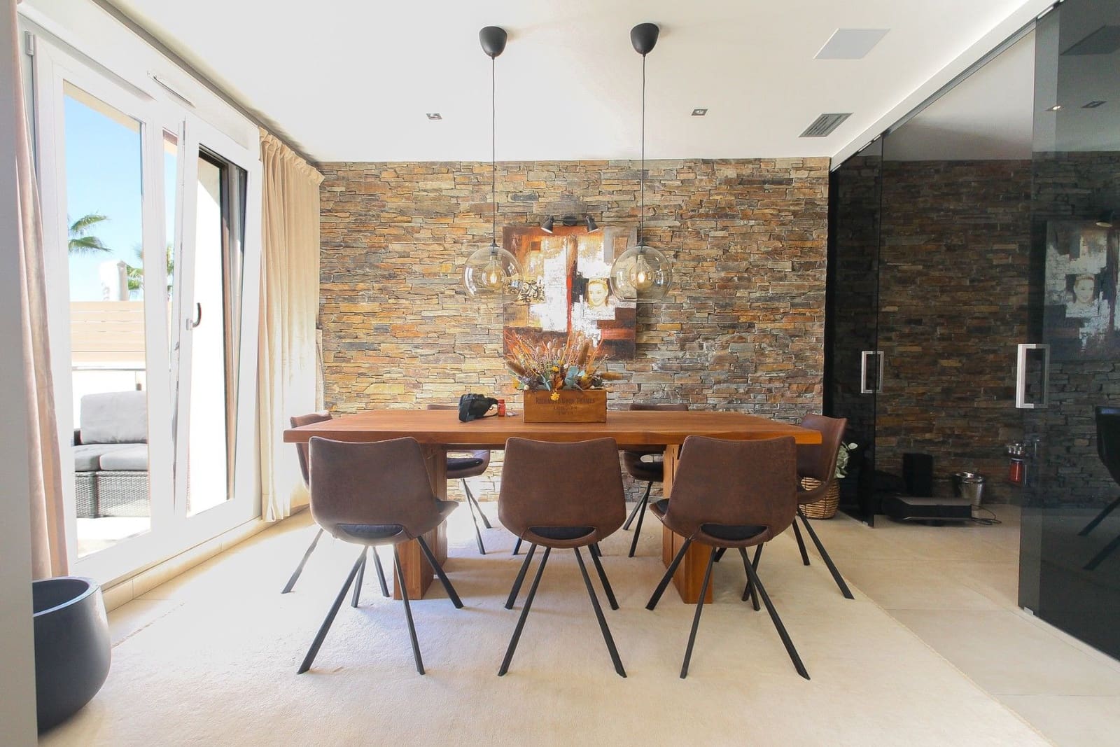 4 soveværelse Villa til salg i Torrevieja med swimmingpool - € 1.075.000 (Ref: 9621860)