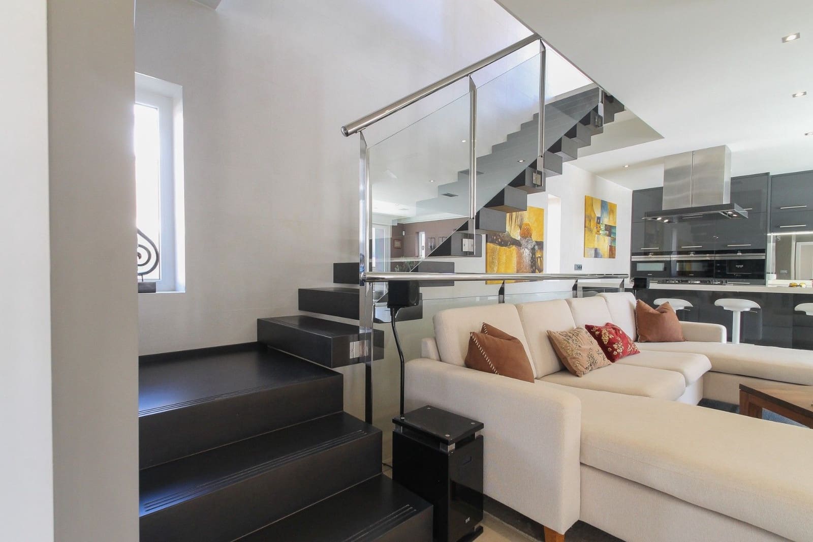 4 soveværelse Villa til salg i Torrevieja med swimmingpool - € 1.075.000 (Ref: 9621860)