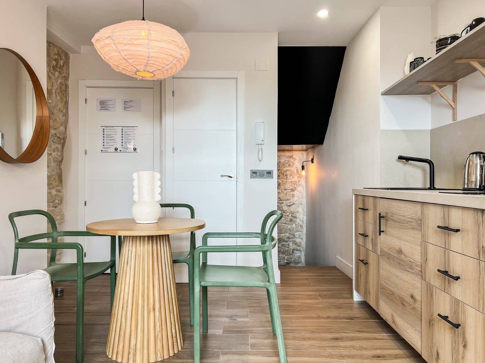 2 bedroom Apartment for sale in Seville city - € 550,000 (Ref: 9621862)