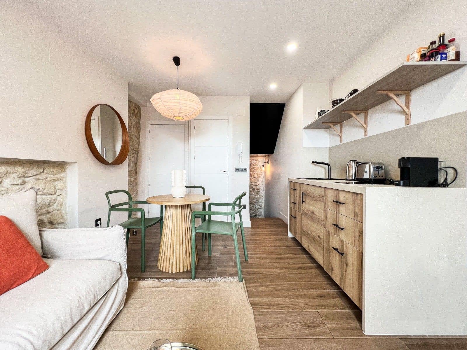 2 bedroom Apartment for sale in Seville city - € 550,000 (Ref: 9621862)