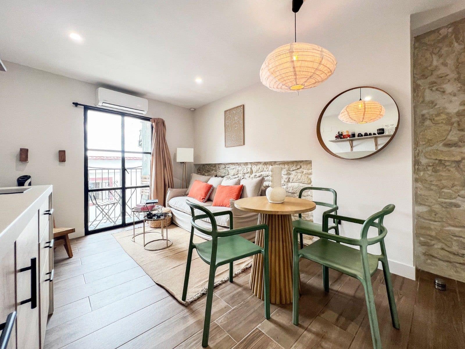 2 bedroom Apartment for sale in Seville city - € 550,000 (Ref: 9621862)