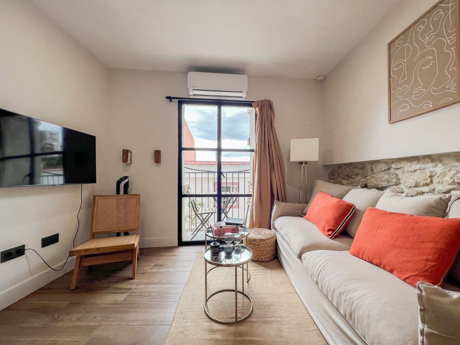 2 bedroom Apartment for sale in Seville city - € 550,000 (Ref: 9621862)
