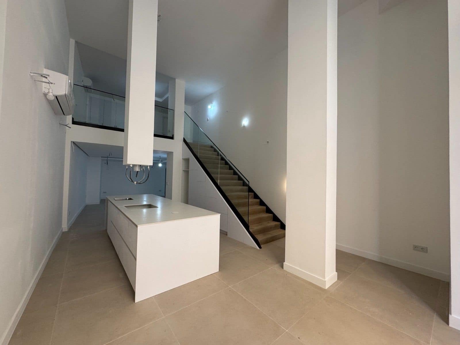 Apartamento de 2 habitaciones en Alicante / Alacant ciudad en venta - 395.000 € (Ref: 9621863)