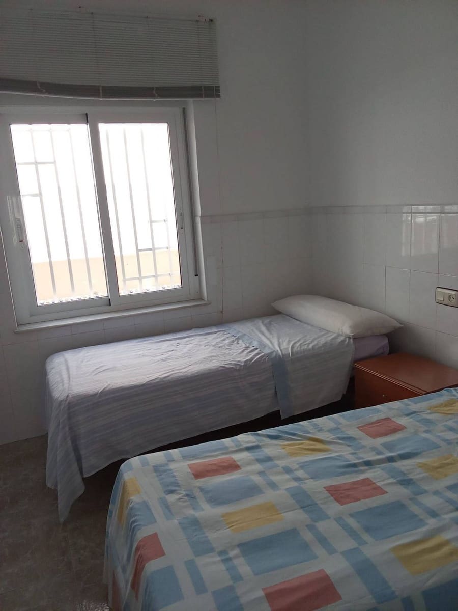 5 bedroom Townhouse for sale in Pilar de la Horadada - € 223,000 (Ref: 9621864)