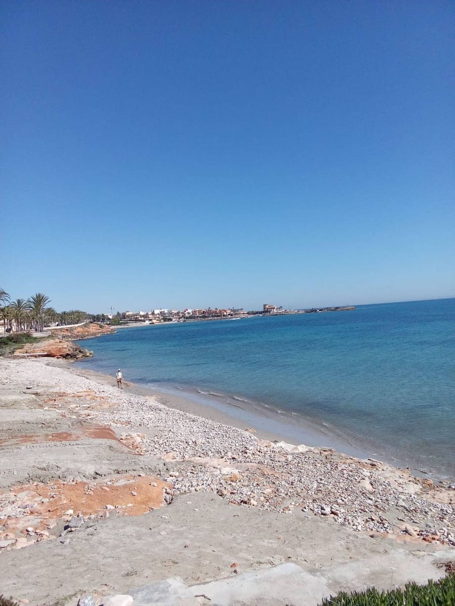 5 bedroom Townhouse for sale in Pilar de la Horadada - € 223,000 (Ref: 9621864)