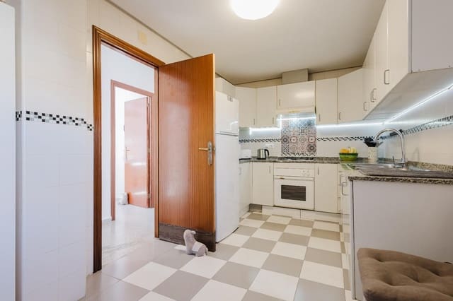 Apartamento de 4 habitaciones en San Miguel de Salinas en venta con garaje - 179.900 € (Ref: 9622433)
