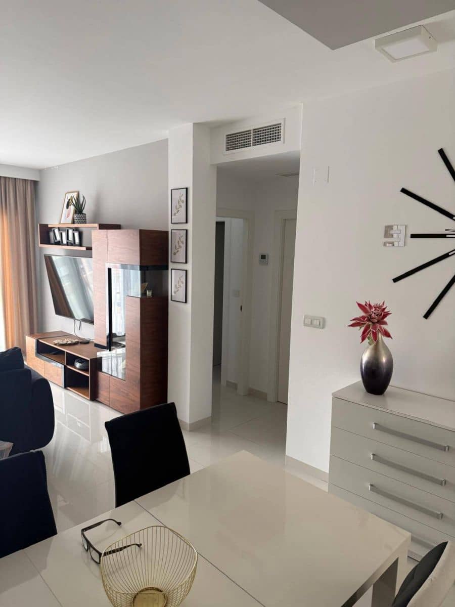 2 bedroom Apartment for sale in Torre de la Horadada with pool - € 330,000 (Ref: 9622435)