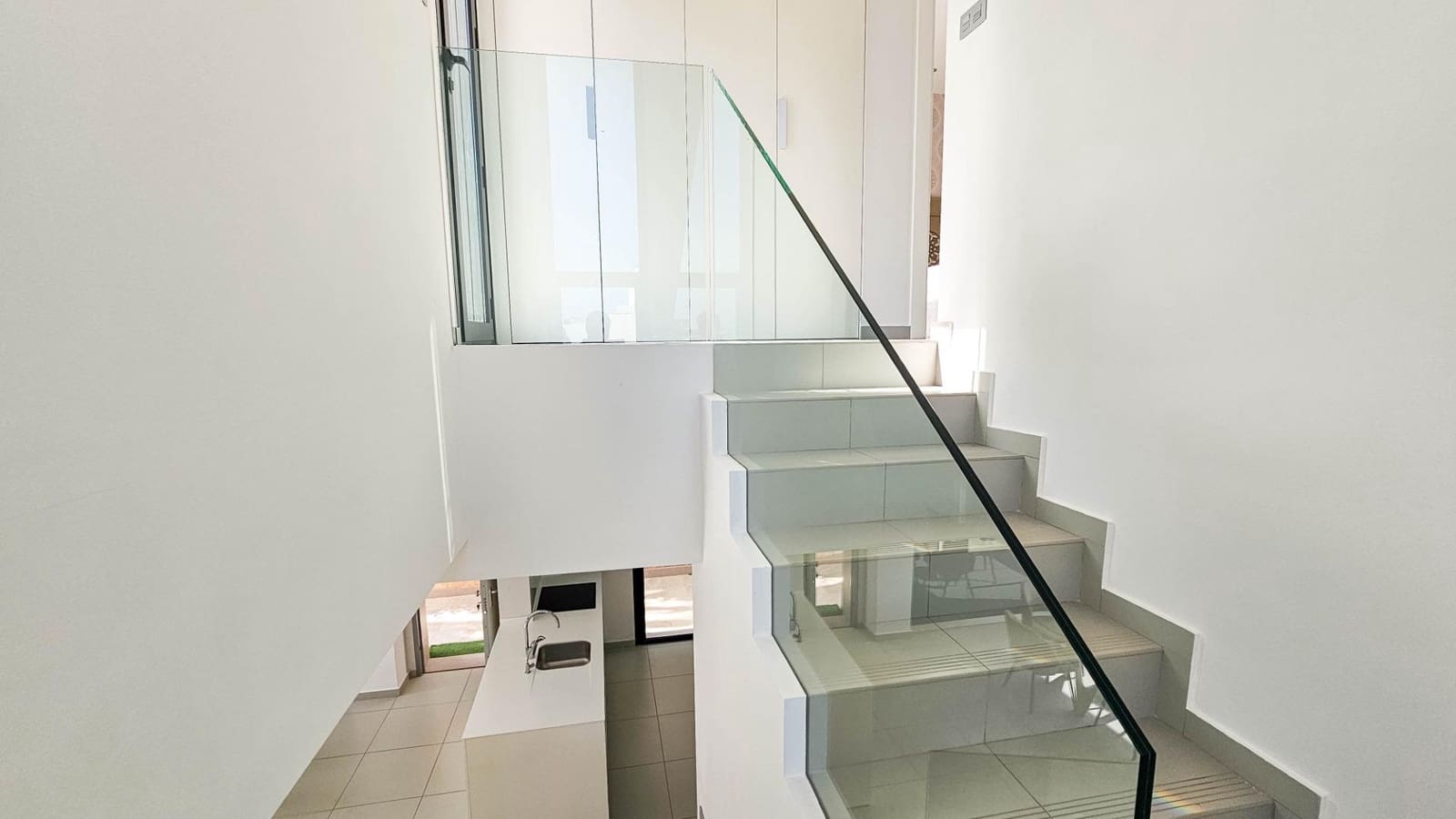 3 slaapkamer Villa te koop in Ciudad Quesada met zwembad - € 458.900 (Ref: 9622437)