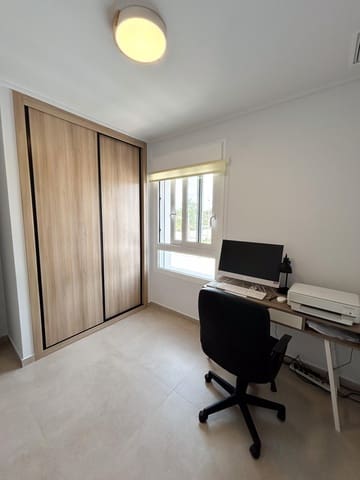 3 sovrum Lägenhet till salu i Guardamar del Segura - 295 000 € (Ref: 9622441)