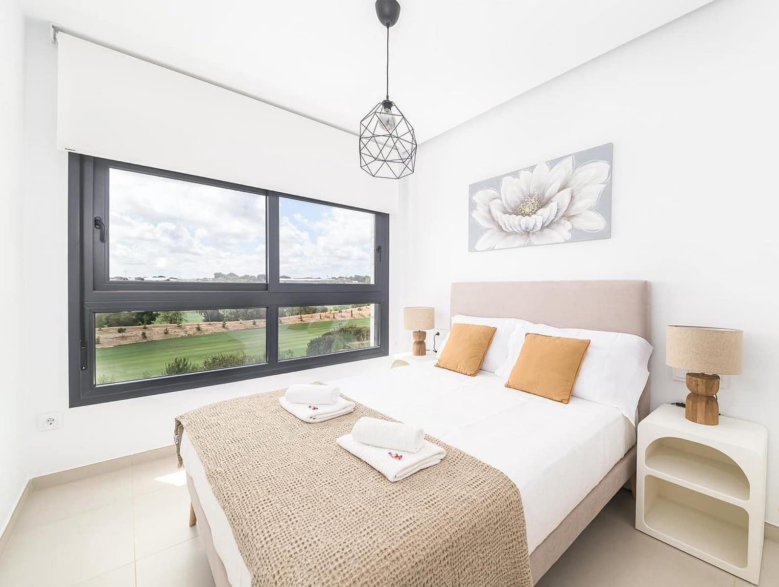 Apartamento de 2 habitaciones en Pinar de Campoverde en venta - 329.500 € (Ref: 9622442)