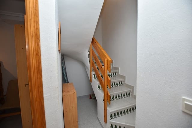 Casa de 3 habitaciones en Torrevieja en venta con garaje - 189.000 € (Ref: 9622445)