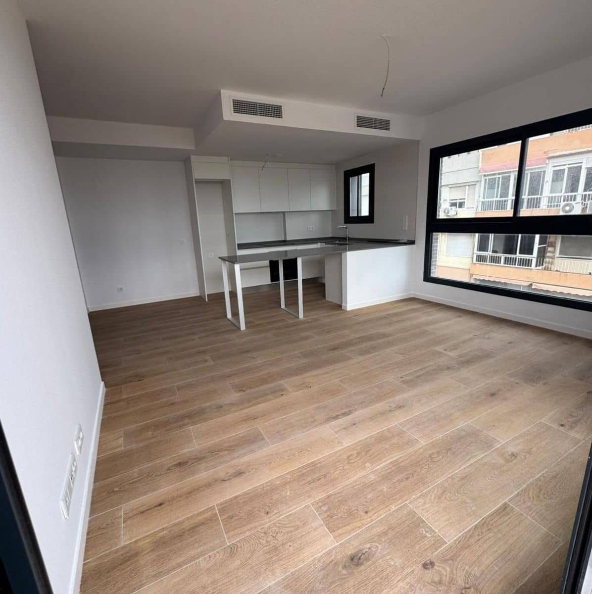 3 bedroom Penthouse for sale in Alicante / Alacant city with pool - € 499,000 (Ref: 9627851)