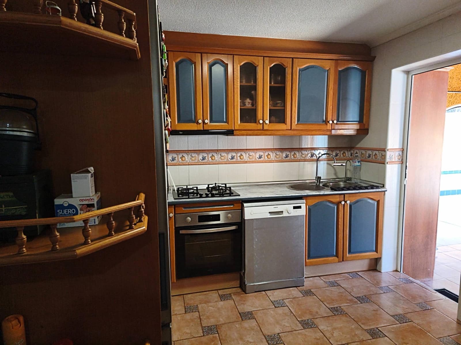 4 makuuhuone Huvila myytävänä paikassa La Siesta mukana uima-altaan - 450 000 € (Ref: 9637812)