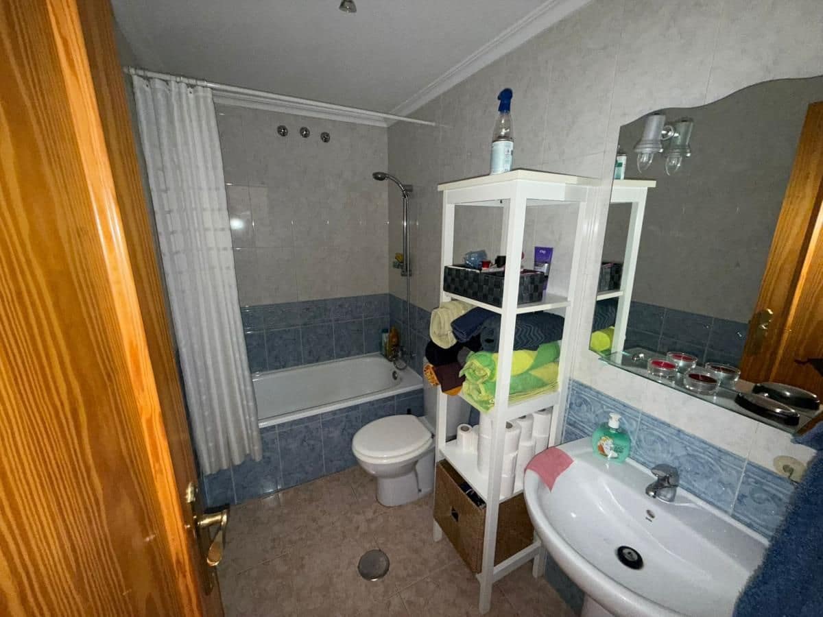 Apartamento de 1 habitación en Torrevieja en venta - 109.999 € (Ref: 9637823)