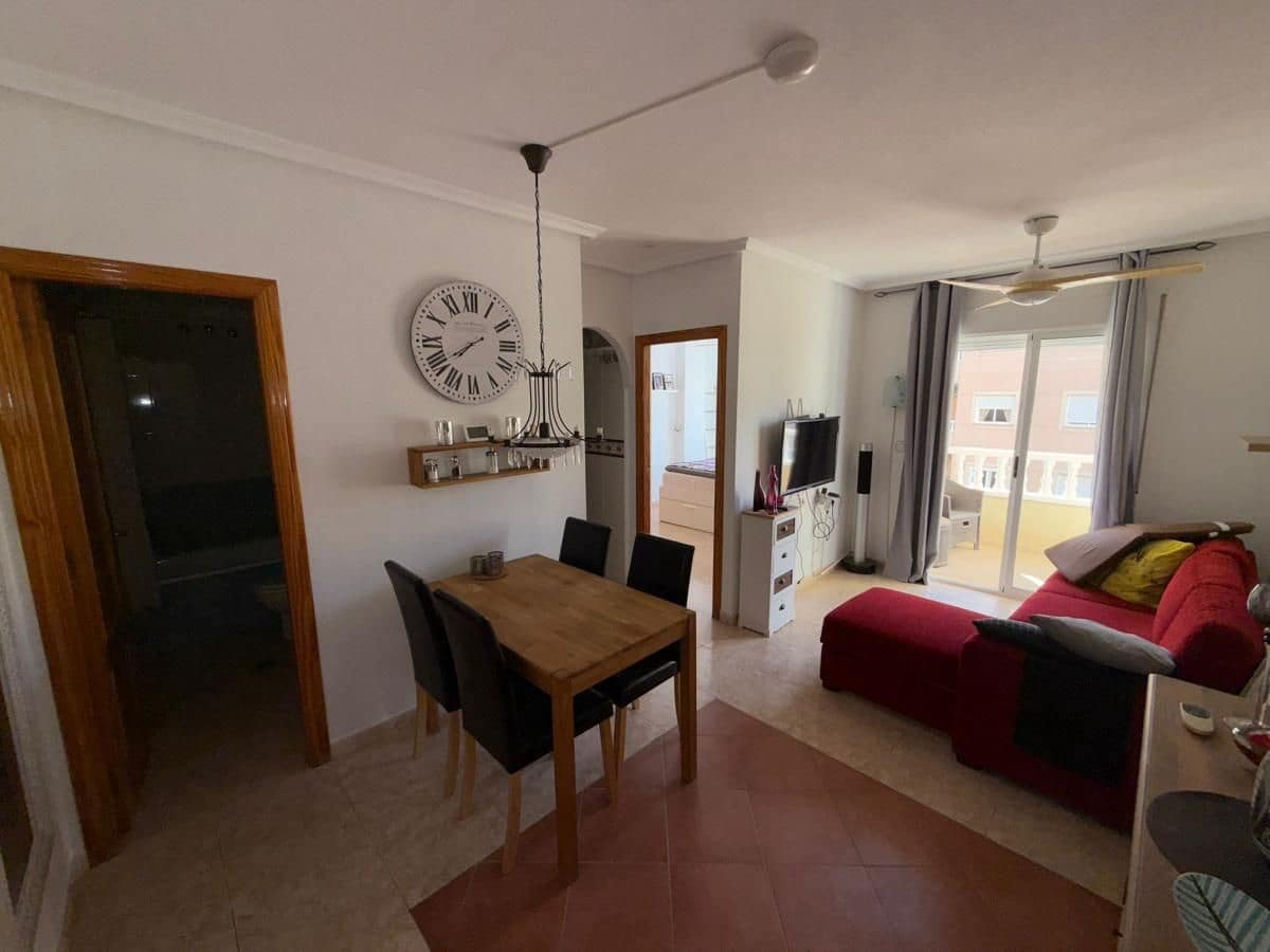 Apartamento de 1 habitación en Torrevieja en venta - 109.999 € (Ref: 9637823)
