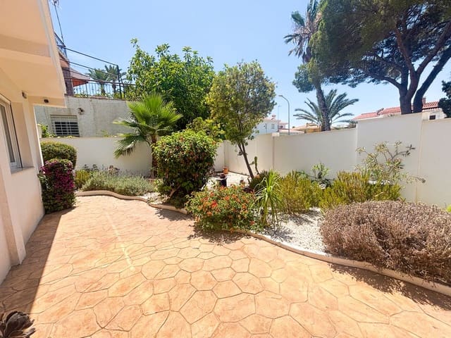 7 soveværelse Villa til salg i Campoamor, Orihuela - € 1.350.000 (Ref: 9639562)