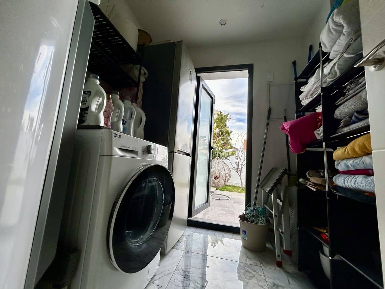 3 soveværelse Villa til salg i La Siesta - € 1.320.000 (Ref: 9639564)