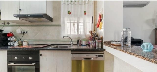 3 slaapkamer Appartement te koop in Las Filipinas met zwembad - € 294.000 (Ref: 9639569)