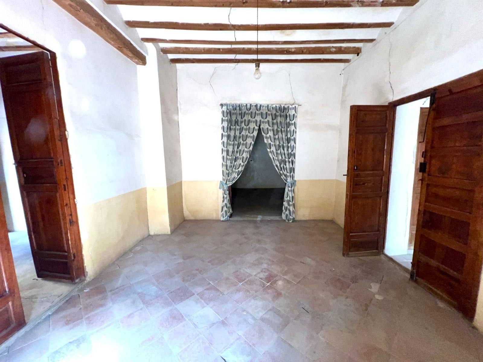 8 quarto Casa em Banda para venda em Pinoso - 175 000 € (Ref: 9645279)