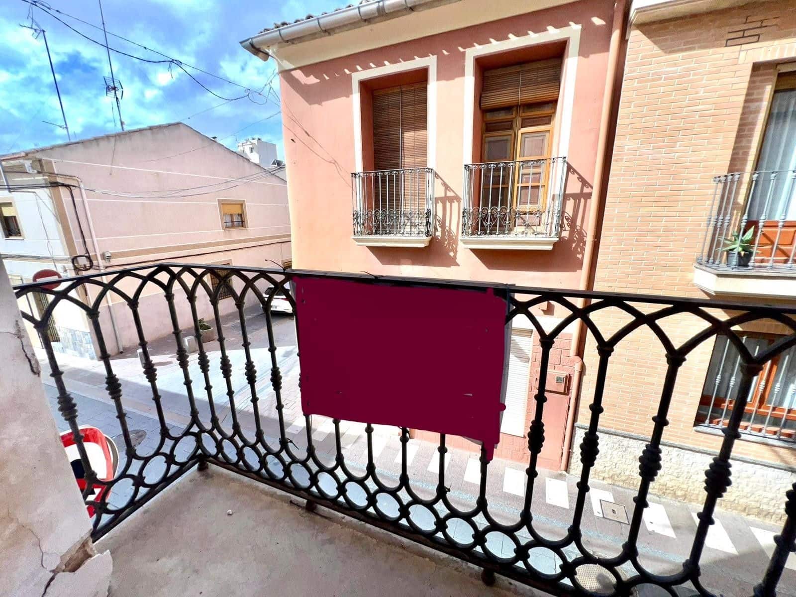8 quarto Casa em Banda para venda em Pinoso - 175 000 € (Ref: 9645279)